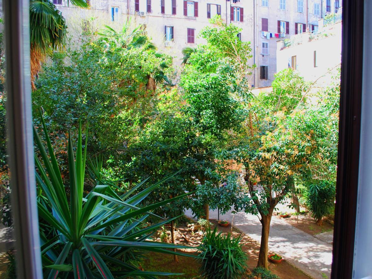 In Roma Vale&Hillary Colosseo B&B Exterior foto